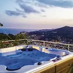 La Terrazza Di Nino Feriehus