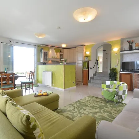 度假居 La Terrazza Di Nino Gorleri